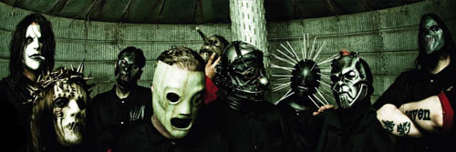 gruppbild, alla nio medlemmarna i Slipknot